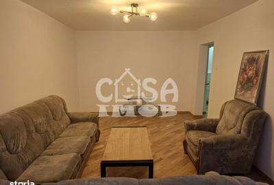 Apartament cu 3 camere decomandat în Micro 8 - 5