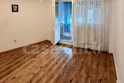 Apartament cu 2 camere decomandat în Micro 13
