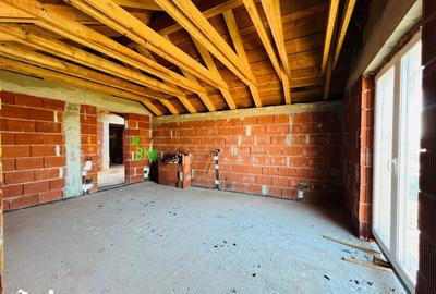 Casă cu 5 camere cu Teren 743 Mp în Oșorhei - 17