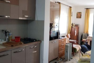 Casă cu 4 camere în Brăiești - 3