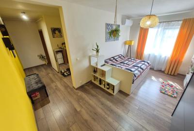 1 Cam-Lipovei-3 Min Iulius Town-Centrala-Aer conditionat-Mobilat- 32 MP- 58.000 - 3