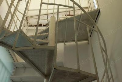 Apartament cu 6 camere în Central - 1