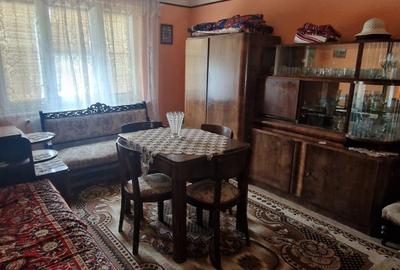 Casă cu 4 camere în Dumbrăvița - 3