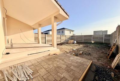 Duplex cu 4 camere, toate utilitatile + asfalt- Mosnita - 2