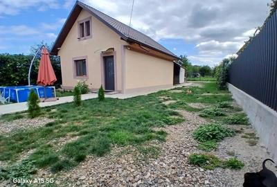 De vanzare casa in Roman, P+M, suprafata Teren 2000 mp, 115.000 Euro - 2