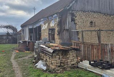 Casă cu 2 camere cu Teren 4000 Mp în Tăut - 4