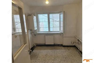 Apartament 3 camere Circumvalatiunii centrala proprie