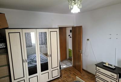 Apartament cu 2 camere semidecomandat în Craiovei - 7