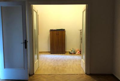 Garsoniera Piata Sfintii Voievozi - George Enescu - 4