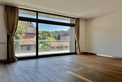 Apartament cu 4 camere semidecomandat, mobilat în Kiseleff - 2