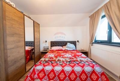 Casa 4 camere, semineu si terasa, cartier Izvor! - 15