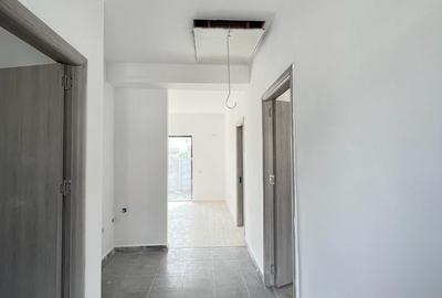 Casă individuală cu 2 camere în Central
