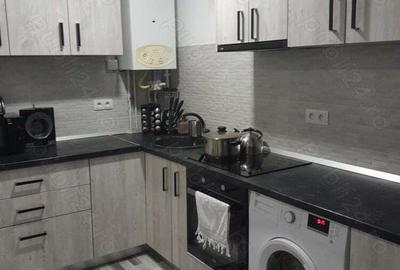 Apartament de vanzare - 3