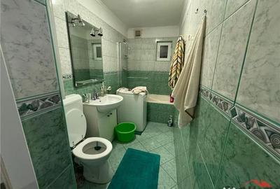 Apartament cu 4 camere decomandat, mobilat în Central - 12