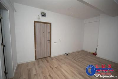 Apartament cu 2 camere semidecomandat în E3 - 7