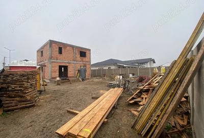 Casă cu 6 camere cu Teren 553 Mp în Calea Urseni - 4