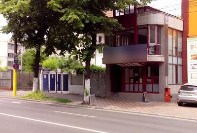 Persoana fizica vand Spatiu Comercial Ultracentral pe Bd. Ferdinand - 1