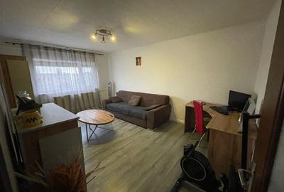 Apartament cu 2 camere decomandat în Alfa - 3