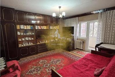 Apartament 3 camere Decomandat etaj 1 - 2