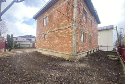 Casă cu 4 camere în Fălticeni - 7