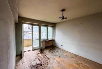 3 Camere | Cismigiu | Ultracentral | Necesita Renovare 3 Camere | Cismigiu | Ultracentral | Necesita Renovare - 3