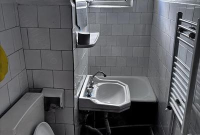 Garsonieră nedecomandată în Broșteni - 4