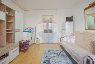 Garsonieră decomandată în ISR - 5