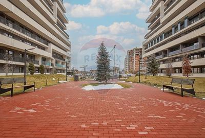 Apartament cu 2 camere semidecomandat, mobilat în Tractorul - 24