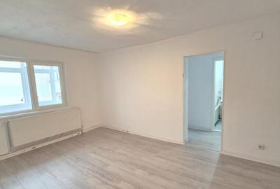 Apartament 2 camere, 42 mp - Bumbe?ti-Jiu - str. Jiului - 8