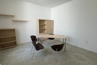 Casă cu 7 camere cu Teren 150 Mp în Tomis II - 2