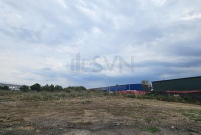 Teren agricol intravilan de 5017 mp, în Central