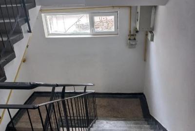Apartament cu 2 camere decomandat, mobilat în Km 5 - 11