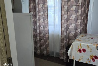 Garsonieră decomandată în Valea Adâncă - 4