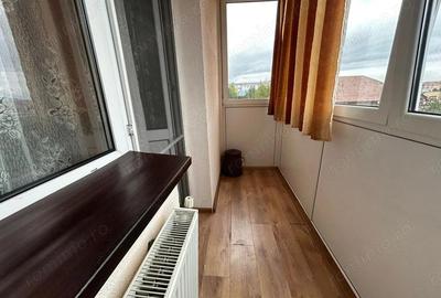 Apartament 2 camere, etaj 3 - zona Cetate - 1