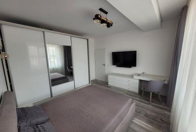Apartament cu 2 camere decomandat, mobilat în Primo