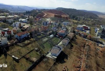 Teren de 2491 mp, în Gruia - 7