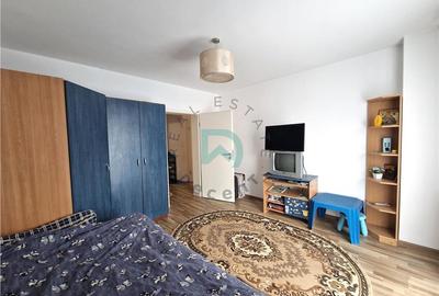 Apartament cu 2 camere decomandat în Tractorul - 3