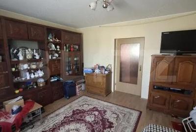 Casă cu Teren 1550 Mp în Central - 3