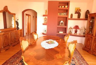 ? VILA DEOSEBITĂ DE VÂNZARE ÎN ARAD - ZONA CENTRALĂ - 16