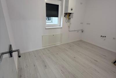 Apartament cu 3 camere decomandat în Tineretului - 3