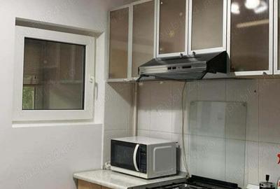 Garsonieră decomandată în Titan - 1