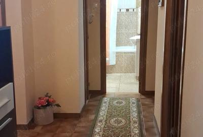 Apartament cu 4 camere decomandat în Central - 3