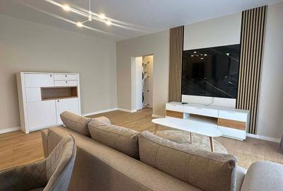 Apartament cu 2 camere semidecomandat în Solidarității - 12