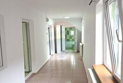 Casă individuală cu 6 camere cu Teren 300 Mp în Mihai Viteazu - 2