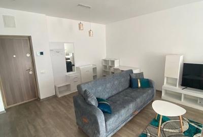 Apartament cu 2 camere semidecomandat în Take Ionescu