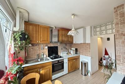 Apartament cu 3 camere semidecomandat, mobilat în Apărătorii Patriei - 5