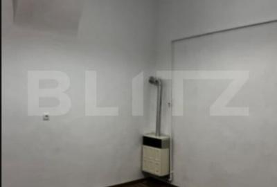 Spațiu comercial, de 20 mp, în Central - 3
