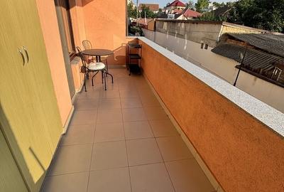 Garsonieră decomandată în Central