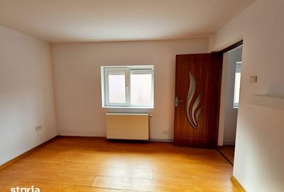 Casă cu 3 camere cu Teren 527 Mp în Sud - 9