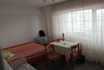 Apartament cu 3 camere în Fălticeni - 2